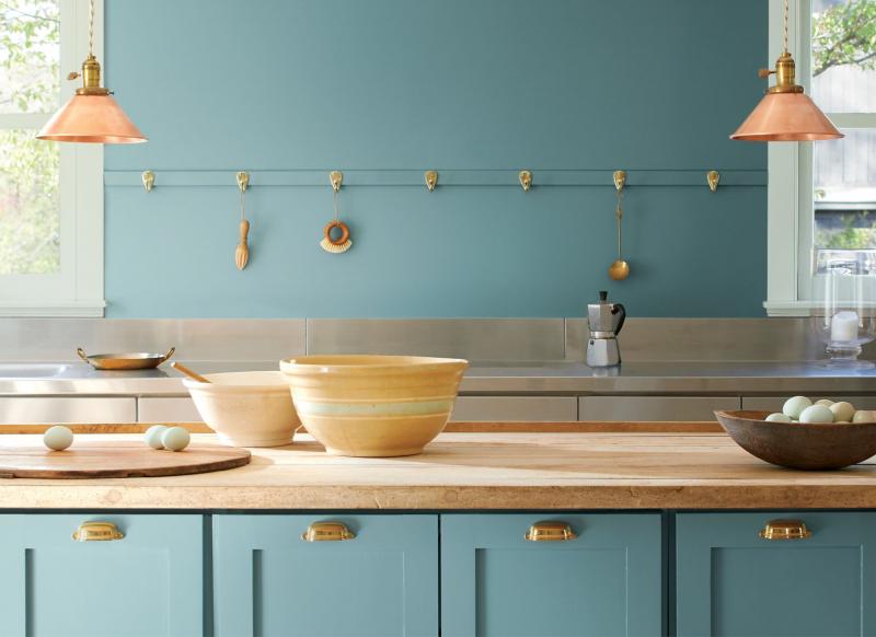 5 Ways to Use the Benjamin Moore Color of the Year Residential