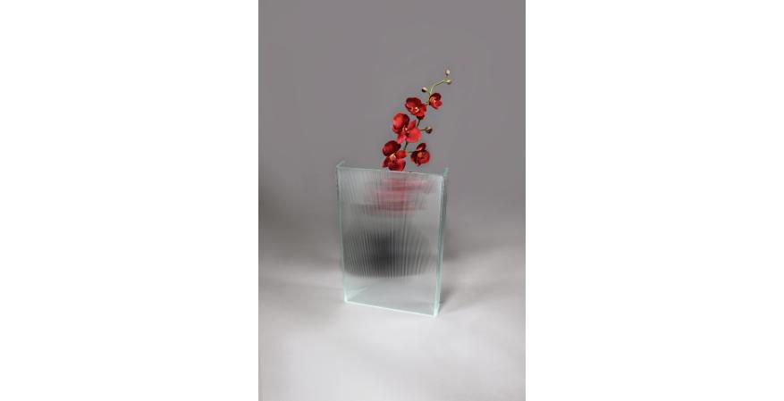 New Textured Channel Glass vase making flowers Seemingly Disappear