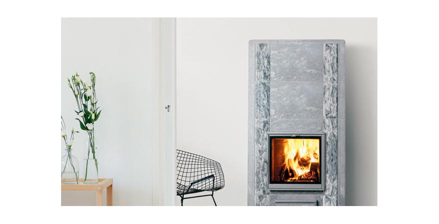 Tulikivi  Clad in soapstone, the Harmaja L offers an efficiency rating of 80 percent.