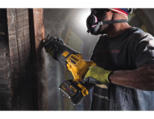 Flexvolt is the industry’s first cordless tool system in which the batteries automatically change voltage when the user switches between tools of varying voltages (20V Max, 60V Max, and 120V Max). According to the company, the system allows jobsites to fully transition from corded to cordless tools.