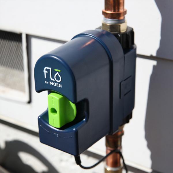 KBIS Flo by Moen water leak detector