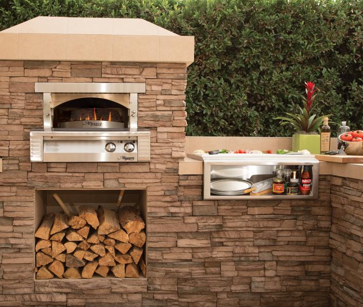 Alfresco Pizza Oven for outdoor kitchens